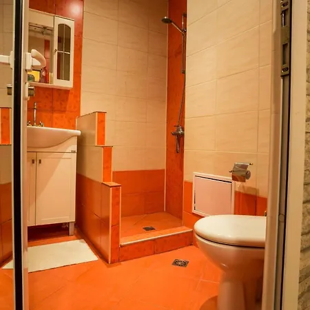 Apartment Near To Airport 8 Min By Car *