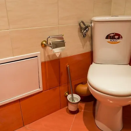 Near To Airport 8 Min By Car Apartment